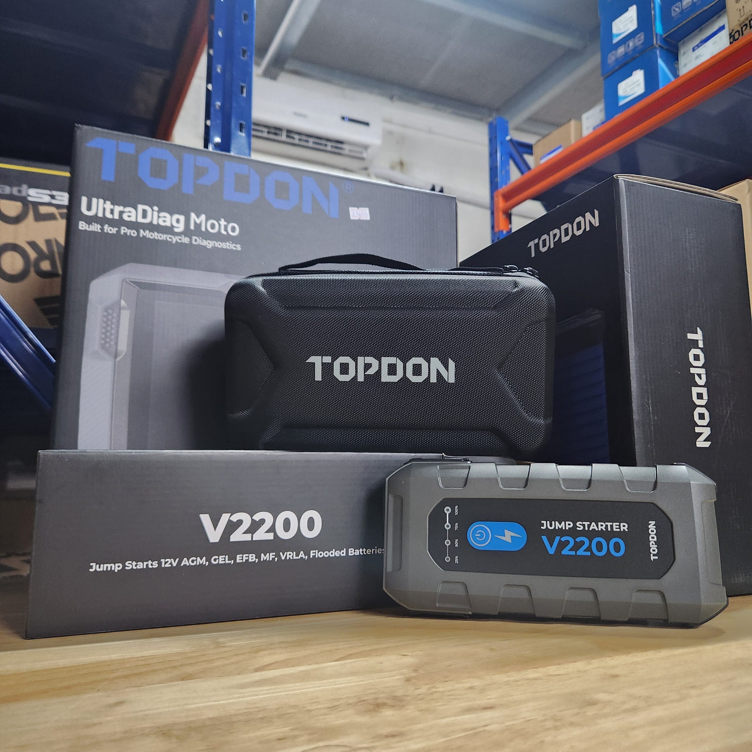 TOPDON V2200 – Kích Bình 2200A Sạc Nhanh PD60W 1 TOPDON V2200 – Kích Bình 2200A Sạc Nhanh PD60W